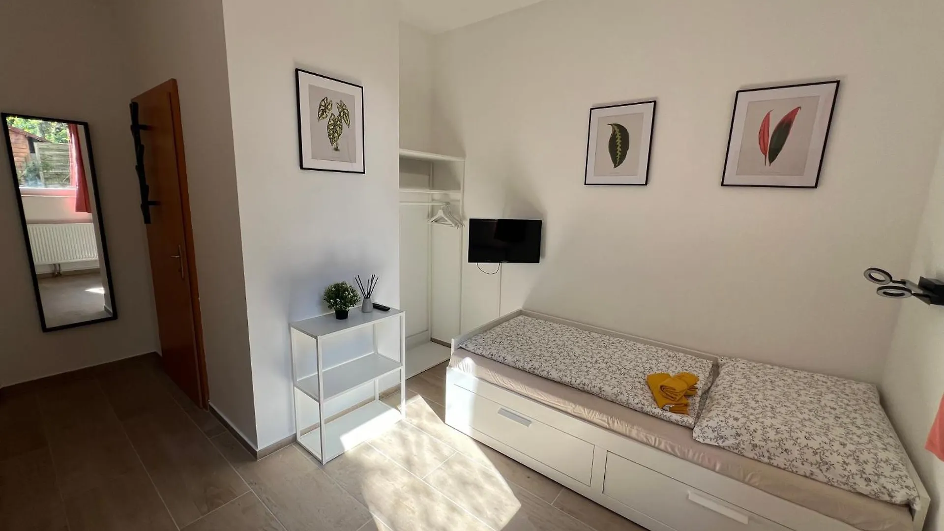 Vs City Suites - Parking & Fitness Vienna Apartment
